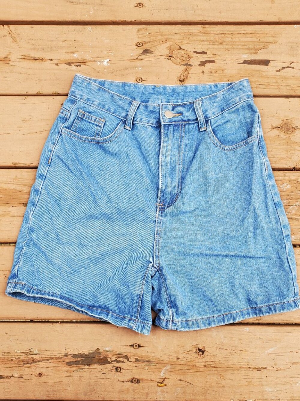 Shein Light Wash Demin Shorts - Size S (4)